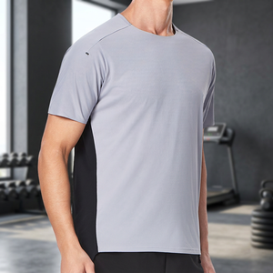 T-shirt sportif gris à manches courtes et col rond pour homme, séchage rapide, tricoté, coupe classique, couleur unie, en polyester, vêtement de sport - Product Image 3