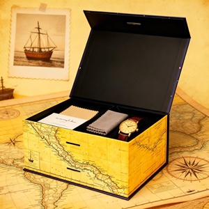 Luxury Waterproof Magnetic Gift Boxes with Sponge Lining Custom Size Rigid Cardboard Box Packaging - Product Image 3
