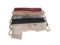 Personnalisation pour accessoires de voiture, décoration intérieure, tapis de tableau de bord, fabricant de housses de tableau de bord en peluche pour Hilux Vigo
