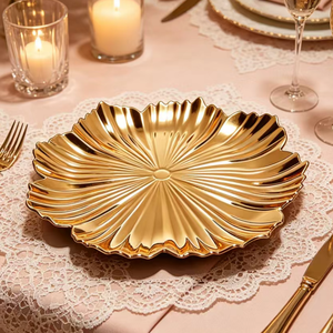Assiettes de présentation en plastique de 13 pouces, design floral, pour la maison et les événements de mariage, idéales pour la restauration fine - Product Image 1