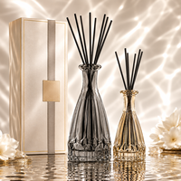 Diffuseur d'ambiance conique vide pour parfum d'intérieur avec bâtonnets en rotin et bâtonnets d'aromathérapie