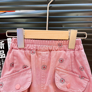 Conjunto de Dos Piezas para Niña Pequeña, Estilo Casual, Primavera-Otoño, Chaqueta y Pantalones de Mezclilla con Estampado, Estilo Extranjero, Modelo D863 - Product Image 5