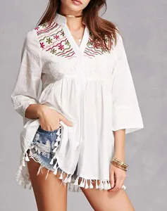 Blusa de algodón blanca con bordado Floral para verano, Camisa larga informal con cuello en V para mujer, 2023