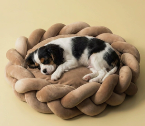 Cama Redonda Trenzada Rosa para Perro, Nido Suave para Mascotas, Desmontable y Lavable, Cama Moderna de Lujo para Cachorros para el Dormitorio - Product Image 5