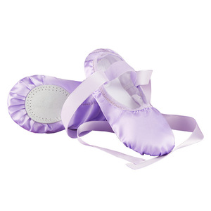Chaussons de ballet les plus vendus, chaussons de ballet en daim, chaussures de ballet plates, chaussures de <span class=keywords><strong>danse</strong></span> pour filles à rubans - Product Image 1