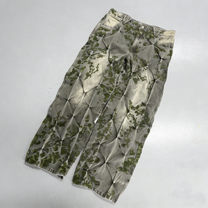 Vintage Acid Wash Green Floral Cargo Pants 3D <b>Padded</b> Quilted Wide-Leg Streetwear Trousers Autumn Casual Denim Blend Pants - Product Image 1