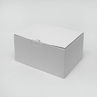Boîte d'emballage carrée en carton ondulé E-flute noir et blanc mat renforcé anti-pression pour casquettes de baseball, en gros, en stock, offre spéciale