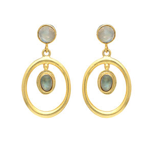 Pendientes Largos de Plata con Piedra Lunar Arcoíris Hechos a Mano, Chapados en Oro, Joyería Natural y Bonita para Ella - Product Image 1