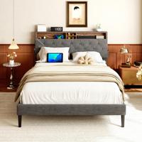 Lit de qualité supérieure avec tête de lit incurvée en velours réglable, finition en tissu luxueux, décoration de suite d'hôtel de luxe