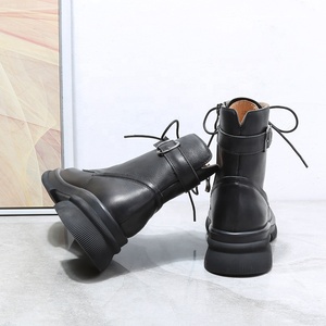 Botas de Cuero Vacuno Estilo Británico para Mujer, Otoño-Invierno, Cómodas, con Suela Suave, Tacón Grueso, Punta Redonda, Cierre de Cremallera - Product Image 4