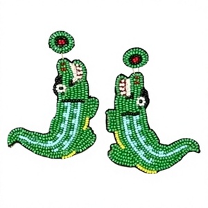 Pendientes Colgantes de Cocodrilo Hechos a Mano con Cuentas, Joyería de Diseño con Forma de Animal Verde, Punto de Cruz y Bordado - Product Image 1