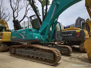 รถขุดโคเบลโก้ SK200 มือสอง ขนาด 20 ตัน รถขุดไฮดรอลิกสำหรับงานก่อสร้าง งานดินดิบ และงานวิศวกรรมเทศบาล SK200 รถขุด CAT มือสอง - Product Image 3