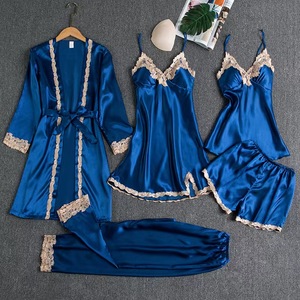 Nuovo Pigiama con Imbottitura sul Petto, Alta Qualità, Sexy con Bretelle e Fiori Dorati, Set da Camera da Letto in Cinque Pezzi, Abbigliamento per Casa, Regalo per Feste - Product Image 3