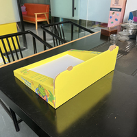 Support de table pliable en carton pour produits de soin de la peau