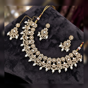 Indian Traditional Antique Gold Plated Kundan Choker <b>Necklace</b> Set Maroon <b>Ruby</b> Red Gemstone Bead Bridal Jewelry Set with Earrings - Product Image 2