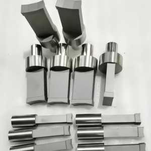 Petite machine de découpe de poinçonnage automatique Ch70 Square Die Iron Press Brake Punch Die Tool Services d'usinage - Product Image 6