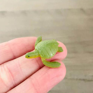 Estatuilla de cerámica para cachorros de <span class=keywords><strong>Chihuahua</strong></span> blanco y marrón, regalo para coleccionistas de figuras de animales amantes de los perros - Product Image 5