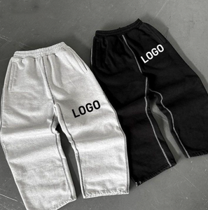 Pantalon de survêtement cargo extra large et robuste pour homme, coupe droite et ample, idéal pour le streetwear. - Product Image 4