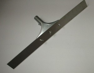 Raclette <span class=keywords><strong>de</strong></span> râteau à Double tranchant en acier pour plancher auto-nivelant <span class=keywords><strong>de</strong></span> 60cm - Product Image 2