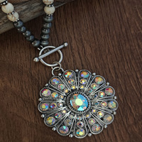 Collier Bohème Cowgirl Western en Turquoise, Pendentif Concho Rond Vintage en Argent, Fermoir T-Barre, Chaîne Perlée
