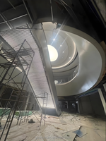 Atemberaubende Aufzug-Perforationsplatten mit Hintergrundbeleuchtung und Hohldesign für Luxus-Einkaufszentren, Rolltreppen-Dekoration, Aluminium-Perforationsplatte