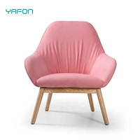 Chaise de canapé de tapisserie d'ameublement de cuir PU de conception moderne de couleur personnalisée avec des jambes en bois meubles convertibles de maison de loisirs pour l'usage de bureau