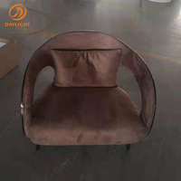 Fauteuil d'appoint moderne en cuir blanc luxueux, une place, pour hôtel, salon, confortable, élégant, relaxant, chaise de loisirs
