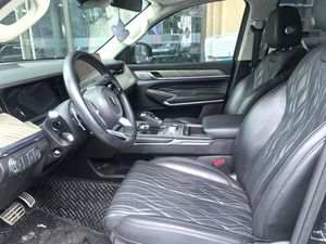 Tank <span class=keywords><strong>500</strong></span> 3.0T Turbo Benzina SUV Automatico LHD Usato con Sedili in Pelle Interni Scuri per Esportazione - Anno 2022 - Product Image 4
