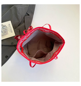 Borsa da Donna in Stile Cinese per Matrimonio, Borsa a Tracolla <span class=keywords><strong>Rossa</strong></span> Grande Capacità con Foulard in Seta - Product Image 6