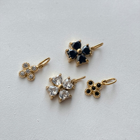 Collar y Pulsera EManco con Colgante de Corazón y Trébol, Chapado en Oro con Circonitas, Regalo de Joyería para Cumpleaños y Aniversarios