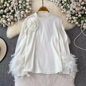 Camicia di alta qualità in raso per le donne stile francese luce di lusso elegante lanterna a fiori maniche larghe e sottili <span class=keywords><strong>top</strong></span> con <span class=keywords><strong>piume</strong></span> - Product Image 5