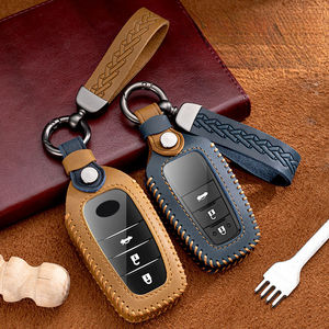 Funda de Cuero Genuino para Llave de Coche Toyota Camry RAV4 Highlander Avalon 2024 Corolla GT86 Altis Land Cruiser Hilux - Product Image 1