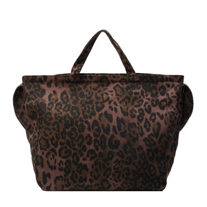 Sac fourre-tout en toile à imprimé léopard pour femmes de grande capacité avec fermeture à glissière Design crossbody portable et doublure en polyester - Product Image 2