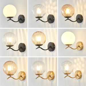 โคมไฟติดผนังข้างเตียงทำจากแก้วกระเพื่อมสไตล์นอร์ดิกย้อนยุคสไตล์คลาสสิกสำหรับทางเดินโรงแรมโคมไฟติดผนัง - Product Image 1