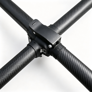 Système de nettoyage industriel en altitude pour travaux aériens, 1200 m² par heure, avec évitement d'obstacles pour façades de bâtiments - Product Image 6