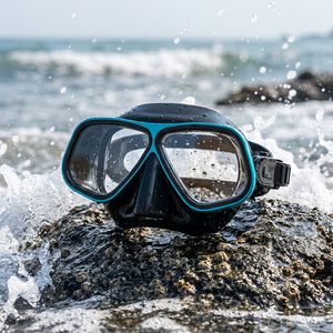 Máscara de buceo profesional, falda de silicona líquida, lente de vidrio templado, máscara de buceo antifugas - Product Image 1