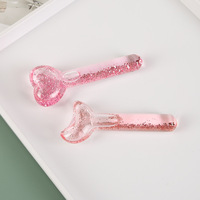 Globes de glace pour le visage, brillants, en verre borosilicate de haute qualité, masseur rafraîchissant, rouleau de glace en gel en forme de cœur pour le soin de la peau du visage