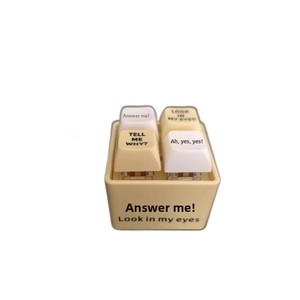 Answer Me Fantasy Series Lookmyeyes Jouet à bouton de décompression en plastique avec son, voix, clavier, prononciation et lumière, à partir de 14 ans - Product Image 5