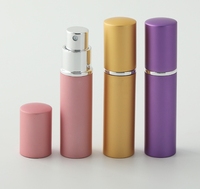 Vente en gros Coloré Personnalisé 5ml 10ml Vaporisateur d'huile de luxe Vaporisateur de parfum Atomiseur en aluminium avec boîte-cadeau