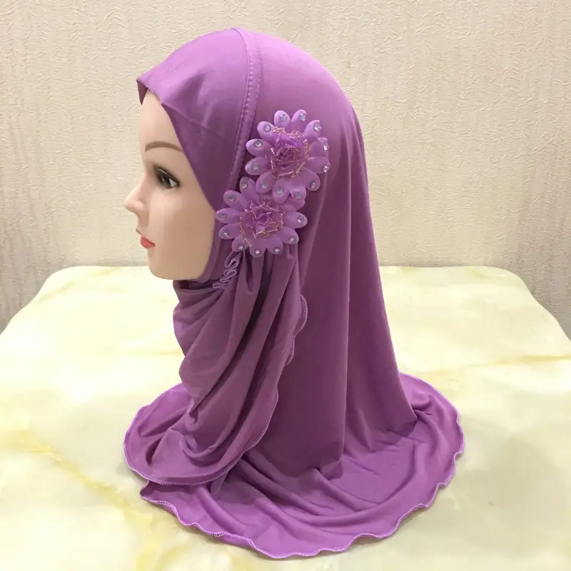 Beautiful Small Girl Hijab Scarf with Flowers Fit 2-7 Years Old Muslim Kids Pull On Islamic Scarf Shawl Headscarf Wholesale 50cm