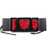 Boîte-cadeau rectangulaire de fleurs en papier kraft pour exprimer «Je t'aime» à votre petite amie le jour de la Saint-Valentin, maman le jour de la fête des mères