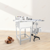 Mini Dates Noix Biscuits Chocolat Revêtement Machine Chocolat Couvrant Machine Petite Ligne D'enrobage De Chocolat Avec Table De Vibration