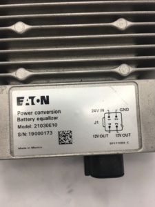 21030E10 <b>Battery</b> Equalizer <b>24V</b> to 12V 30A Power Converter for Heavy Truck Series - Product Image 1