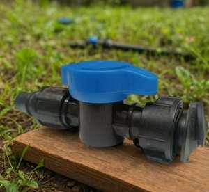 Conector de Válvula de Agua de 16 mm de Alta Resistencia para Control de Flujo en Sistemas de Riego por Goteo Agrícola - Product Image 2