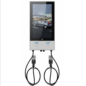 Estaciones de Carga para Autos en Exteriores con Pantalla LCD Publicitaria de 43 Pulgadas - Product Image 5