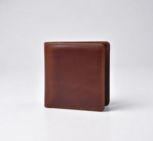 ชุดของขวัญของผู้ชายกระเป๋าสตางค์หนังแท้100% เป็นแบรนด์ของผู้ผลิตอินเดียพร้อมเงินและบัตรสายรัดข้อมือ - Product Image 6