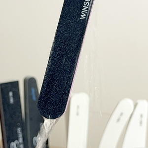 Lima de Uñas Premium de Doble Cara OEM/ODM, Grano 100/180, Esponja de Papel de Lija de Colores para Pulir, Logotipo Personalizado, Venta al por Mayor - Product Image 4