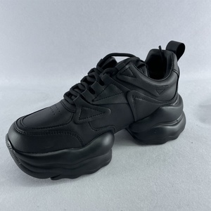<span class=keywords><strong>Scarpe</strong></span> <span class=keywords><strong>da</strong></span> passeggio sportive <span class=keywords><strong>da</strong></span> <span class=keywords><strong>donna</strong></span> all'ingrosso, leggere e traspiranti, con lacci, suola spessa, in pelle bianca, casual, con rialzo - Product Image 5