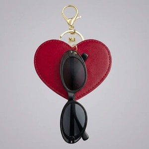 Portachiavi in Pelle a Forma di Cuore, Porta Occhiali da Sole, Clip Personalizzata <span class=keywords><strong>per</strong></span> Occhiali, Ciondolo a Cuore, Accessorio da Viaggio <span class=keywords><strong>per</strong></span> <span class=keywords><strong>Lei</strong></span>, Regalo - Product Image 6