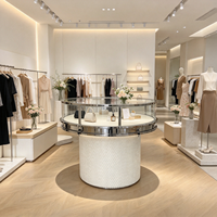 Table de présentation ronde en verre sur mesure, comptoir de présentation pour sacs à main et bijoux de boutique, personnalisation complète du mobilier de présentation pour toute la boutique